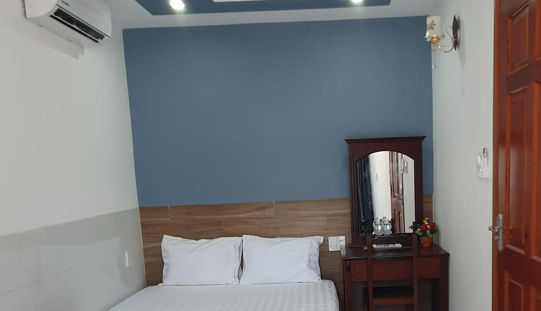 Lucky Hotel Vung Tau 2*,